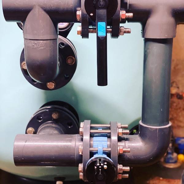 Création d un batterie de vannes pour piscine publique