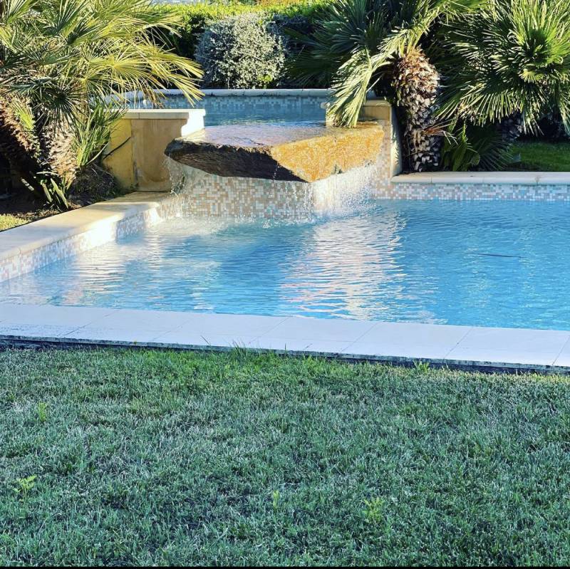 Pisciniste pour entretien de piscine à Cogolin dans le golfe de St Tropez