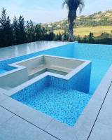 Construction de piscine sur-mesure à Saint-Tropez (83990) – Asensio Piscine