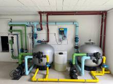Local technique pour piscine Création d'une double filtration pour piscine à débordement Ste maxime près de St Tropez